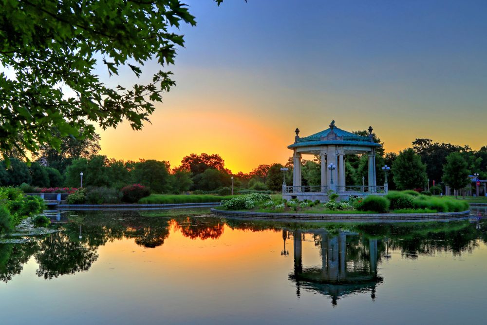 Visit One of the Most Beautiful Urban Parks in the World and Support Your Recovery